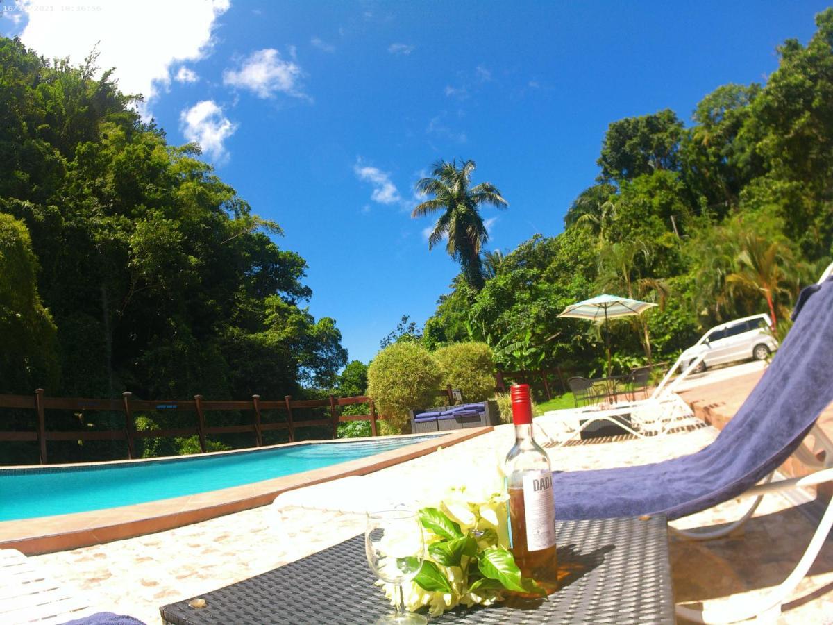 Toraille Waterfall Poolside Apartment Soufrière Exterior foto